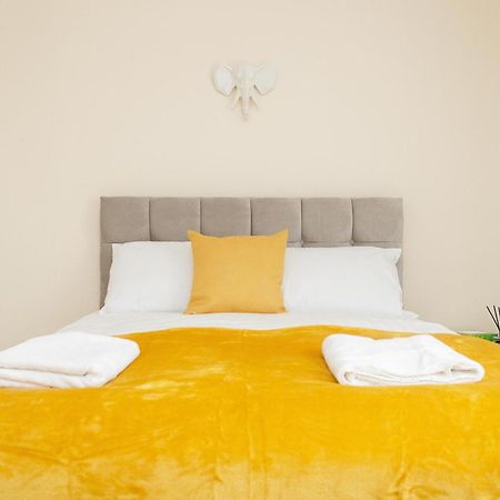Calvin House Apartments Λιντς Εξωτερικό φωτογραφία