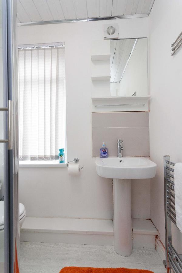 Calvin House Apartments Λιντς Εξωτερικό φωτογραφία